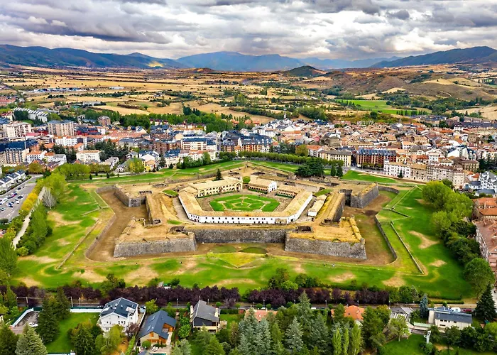 Ciudadela Superior 3000 * Jaca